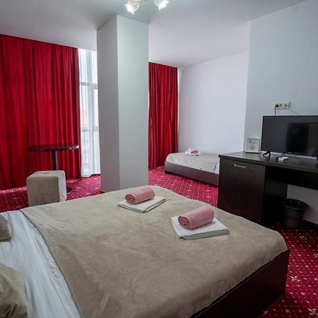 Hotel N Residence ทิมิชัวรา ภายนอก รูปภาพ