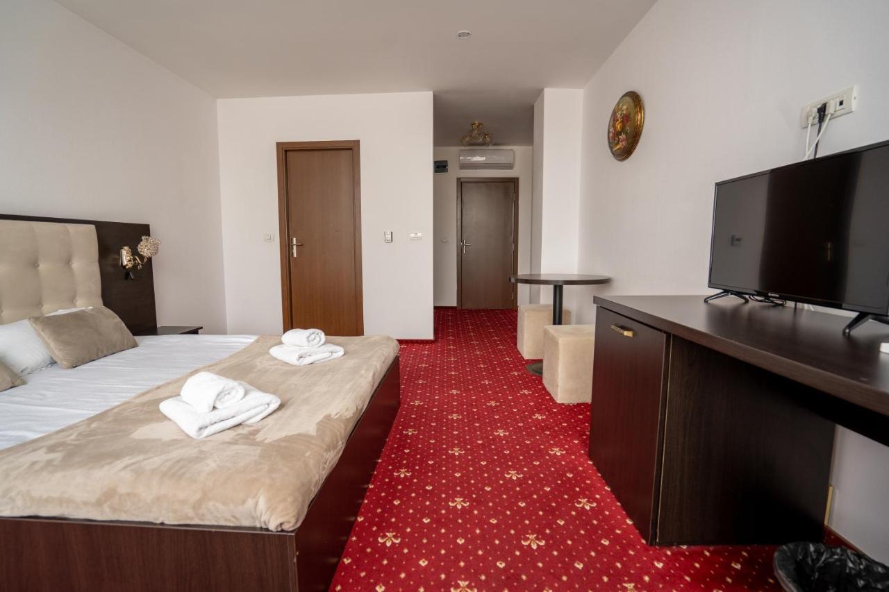 Hotel N Residence ทิมิชัวรา ภายนอก รูปภาพ